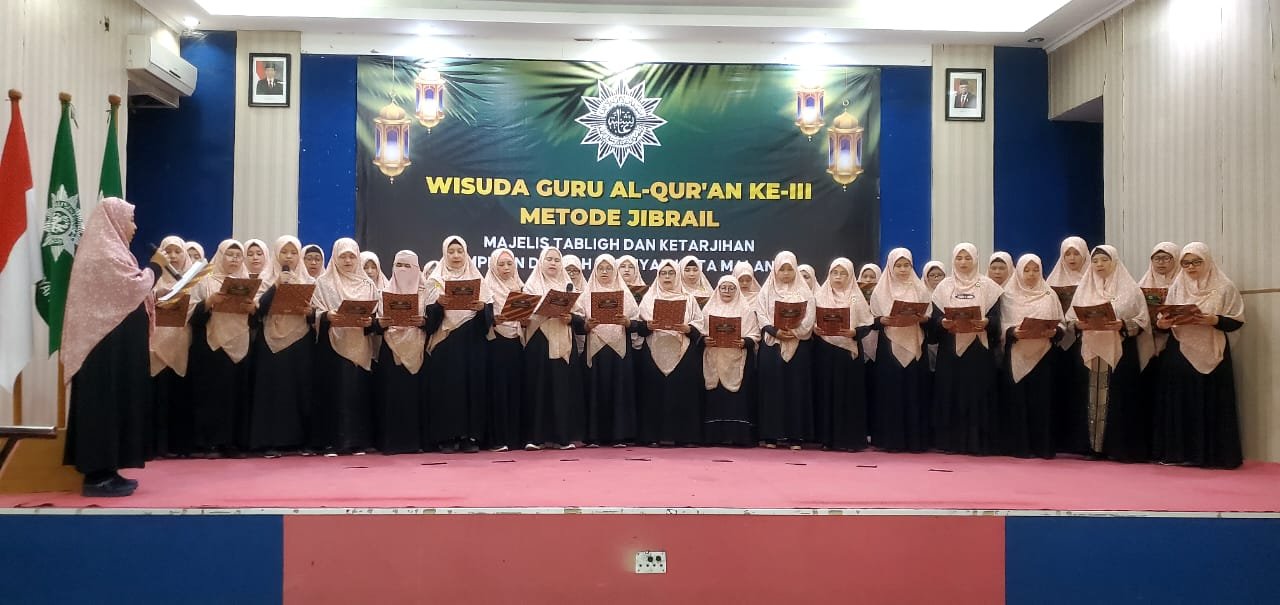 prosesi wisuda guru AlQuran